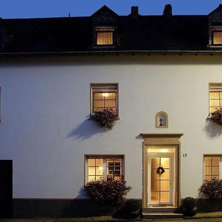 Weingut & Gaestehaus Edwin Hoffmann Accommodatie bij particulieren
