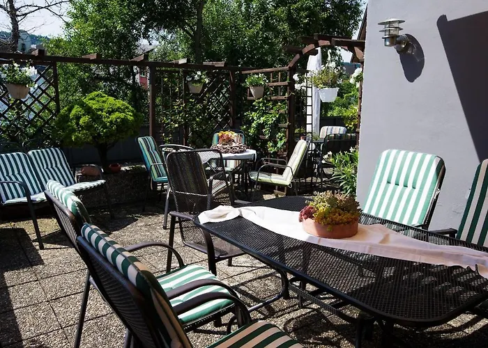 Weingut & Gaestehaus Edwin Hoffmann בית אירוח טריטנהיים